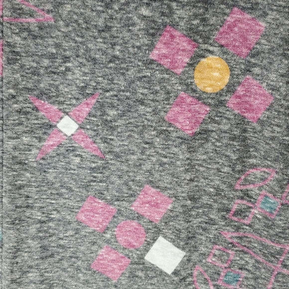 LuLaRoe Lindsay Kimono/Cardigan - Picture 3 of 7